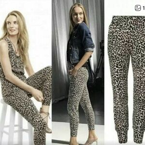 CAbi Pivot Jogger Style Number 5680